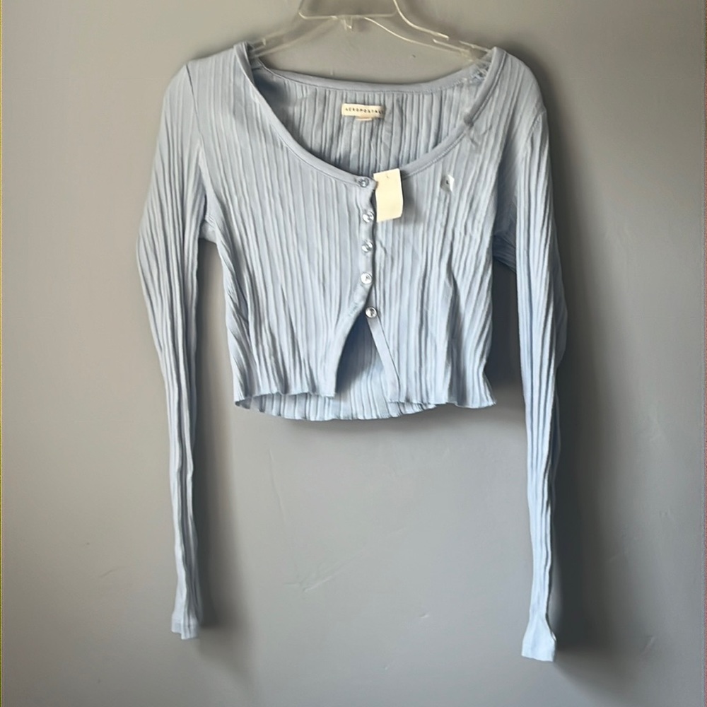 light blue Long sleeve cropped tee